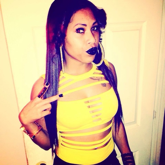 Shirt - Picture 1 of 1